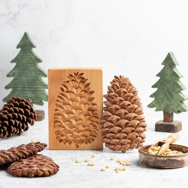 Lot de moules en bois traditionnels pour pains d'épices + 5 douilles à pâtisserie OFFERTES (Le 2ème lot à -50%)